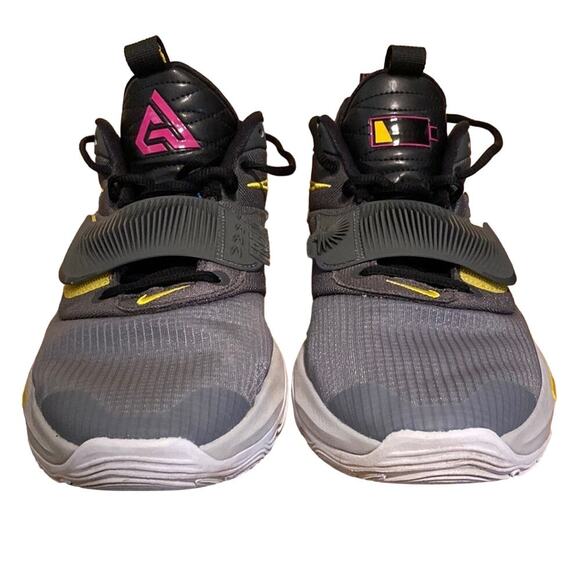 NIKE men’s grey and yellow Giannis‎ Zoom Freak 3 basketball sneaker shoes main image 7